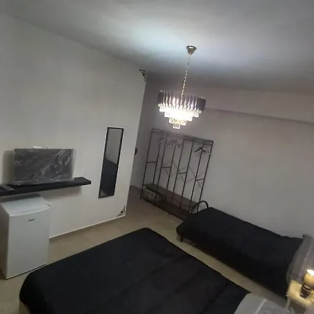 La Sirena 住宿加早餐酒店 马扎拉德尔瓦洛